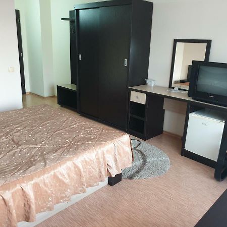 Pension Ambiance Iasi Extérieur photo