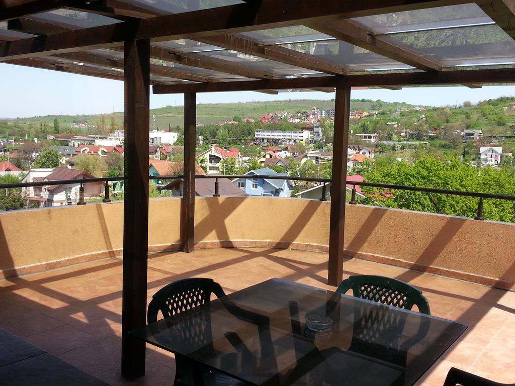 Pension Ambiance Iasi Extérieur photo