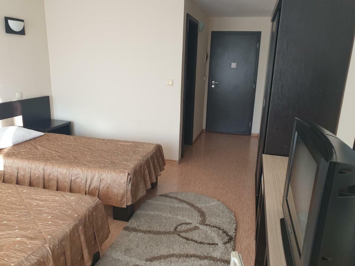 Pension Ambiance Iasi Extérieur photo